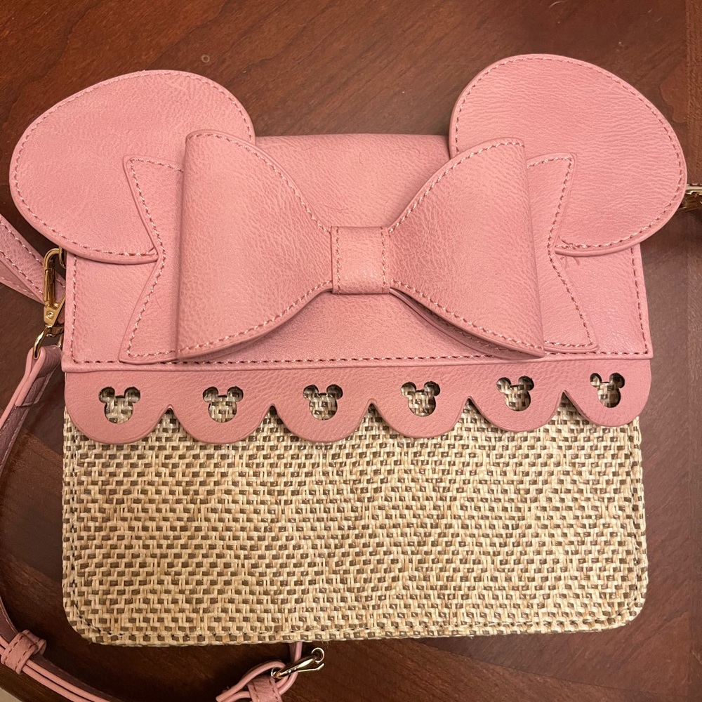 Disney Minnie Mouse pink and straw look purse